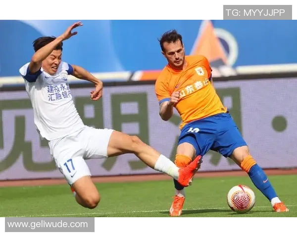 上海足球队强势领跑大满贯积分榜积累90分展现冠军实力 上海足球队强势领跑大满贯积分榜积累90分展现冠军实力